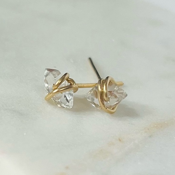 Herkimer Diamond studs 14k Gold filled, Raw diamond earrings Herkimer New York - Picture 1 of 2